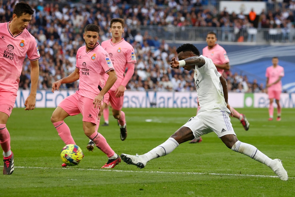 El Real Madrid coge fuerza ante el Espanyol y mantiene el pulso en LaLiga