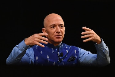 Jeff Bezos planea viajar al espacio en un vuelo de Blue Origin