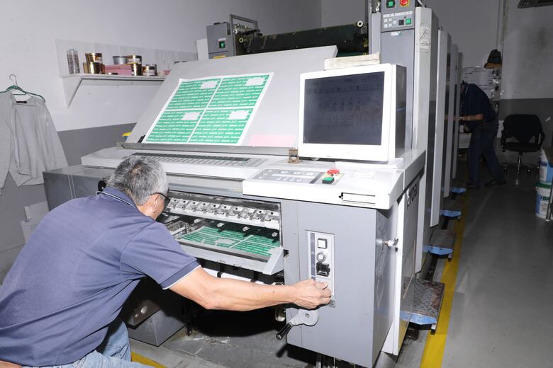 Comenzó la impresión de las boletas de votación para las elecciones del 5 de mayo