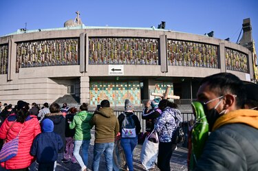 México revive culto a la Virgen de Guadalupe desafiando el riesgo de un repunte de Covid-19