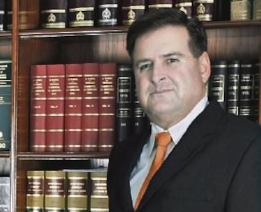 Mireya Moscoso también benefició a sus allegados