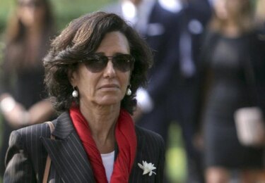 De Guindos asegura que Ana Botín es la 'adecuada' para presidir el Santander