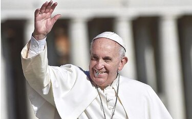 La revolución de la Iglesia de Francisco se abre paso, pese a escándalos