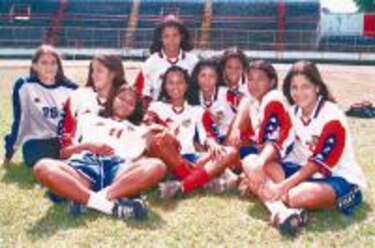 Panamá mide fuerzas con México en fútbol femenino