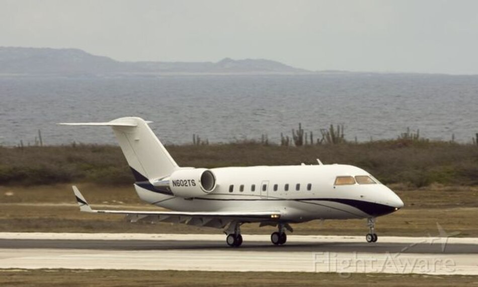 Paralizan durante ocho minutos vuelos en Aeropuerto Internacional de Tocumen debido a aterrizaje de emergencia de 'jet' que despegó desde Albrook