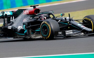 Lewis Hamilton gana en Hungría y se coloca líder de la Fórmula Uno