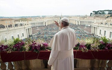 Papa pide no olvidar matanzas de cristianos