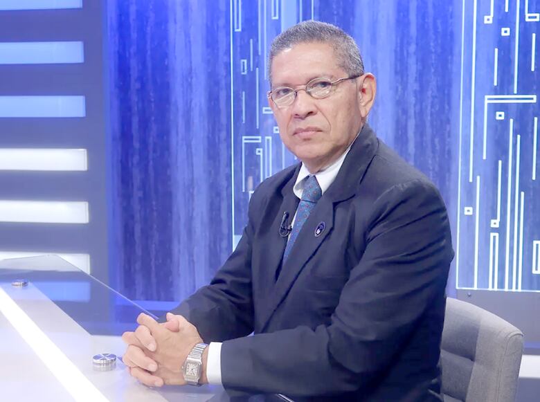 ¿Unidad de Coordinación Legal o ‘procuraduría paralela’?