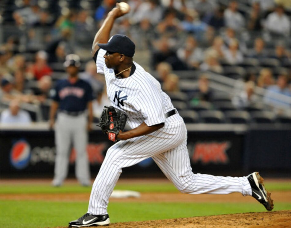 Rafael Soriano firma contrato de ligas menores con Cachorros