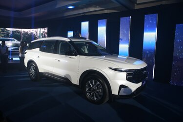 Llega a Panamá la nueva Ford Edge 2026 con motor híbrido, más espacio y tecnología avanzada