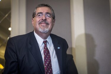 Presidente electo de Guatemala califica como ‘ilegal’ la suspensión de su partido político