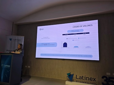 Mercado de valores de Panamá registra crecimiento y se prepara para regular los criptoactivos