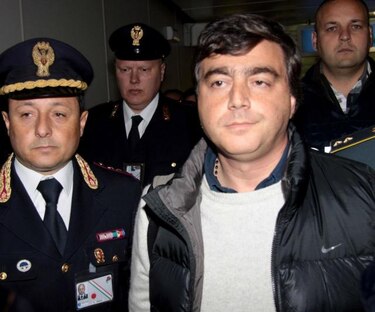 Valter Lavítola pacta 11 meses de cárcel