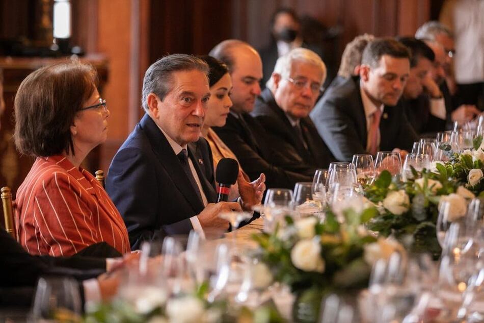 El 16 de diciembre se instalará la comisión que dará seguimiento al Pacto Bicentenario