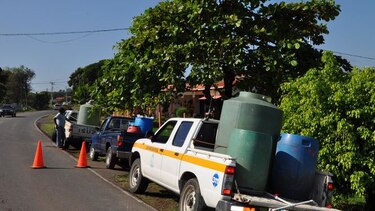 Falla eléctrica en potabilizadora de Santiago afecta a unas 70 mil personas