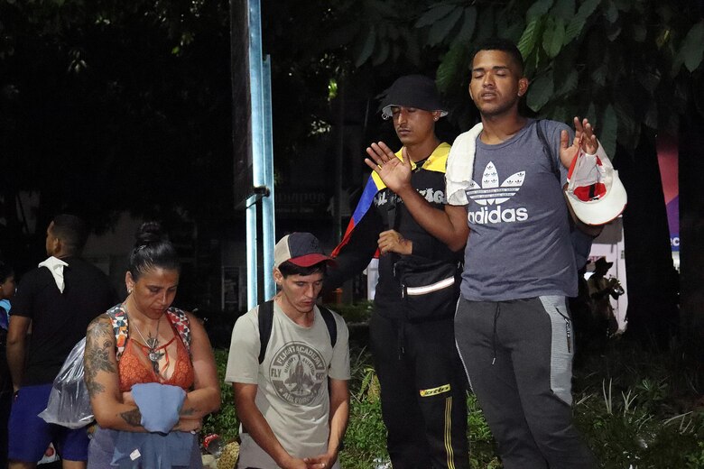 Nueva caravana de migrantes sale del sur de México pese a nuevas restricciones impuestas por Trump