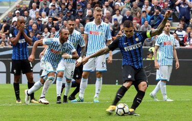 Inter sigue en lo alto en Italia