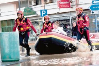 ´Cleopatra´ golpea isla italiana de Cerdeña