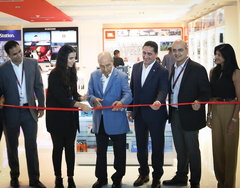 Inauguración de PANAFOTO Duty Free, Terminal 2