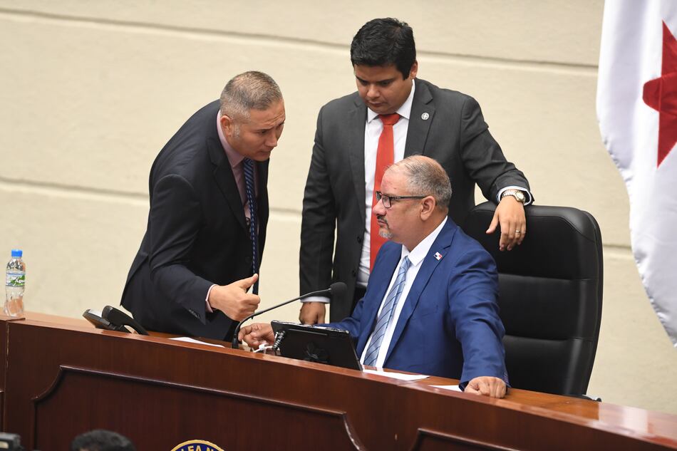 Bancadas negocian contrarreloj: confían en definir comisiones legislativas en los próximos días