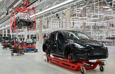Tesla celebra en Berlín la construcción de su primera fábrica europea