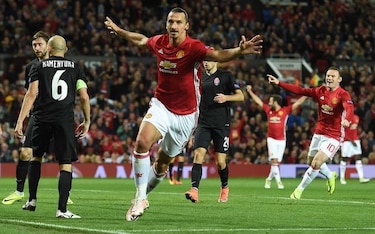Manchester United reacciona en la Liga Europa