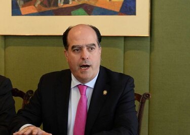 Oposición venezolana espera compromiso del gobierno para cita con el papa Francisco