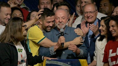 Lula gana las elecciones de Brasil con una remontada histórica, pero Bolsonaro pide la anulación y no reconoce la derrota