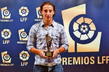 Guardado, al fútbol alemán y Pabón va al brasileño