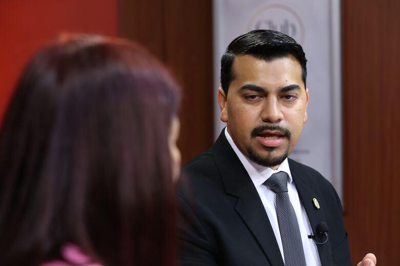 Diputado Palacios denuncia maniobras del Ejecutivo para impulsar a Dana Castañeda en la Comisión de Credenciales