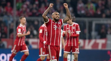 Dortmund sigue en picada, Bayern gana y se aleja