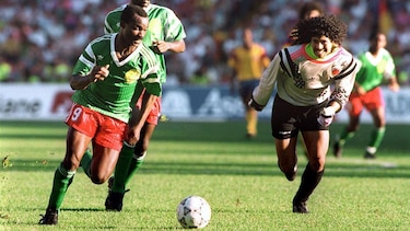30 años del ‘escorpión’ del arquero colombiano René Higuita en Wembley, la jugada que hechizó a Inglaterra