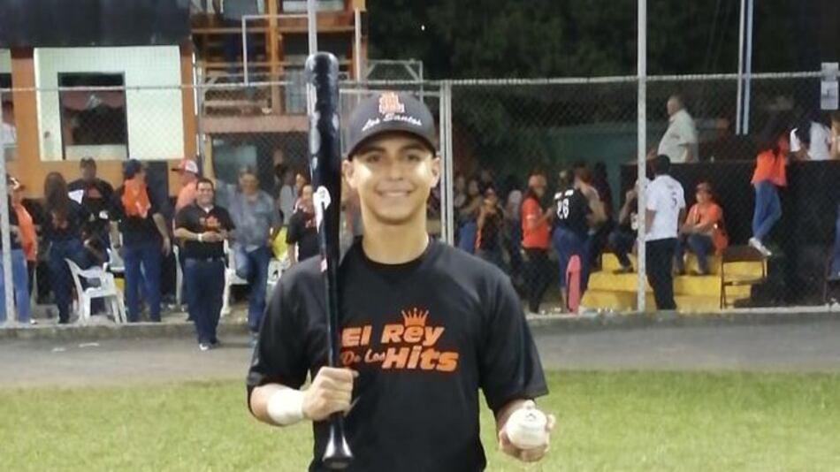 Adrián Montero es el nuevo rey de imparables del torneo juvenil