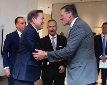 Presidente Cortizo inicia reuniones con bancos internacionales en Nueva York