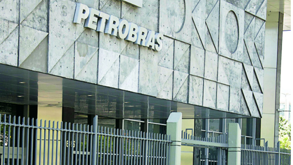 Exdirector de Petrobras, condenado a más de 12 años de cárcel por corrupción en Brasil