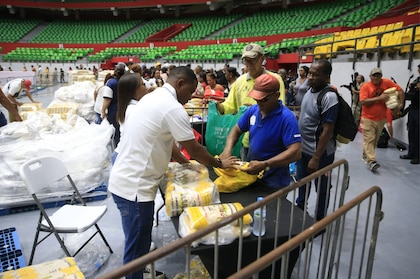 Más de 350 mil personas asisten mensualmente a las agroferias