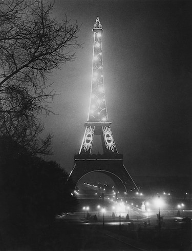 Cuando nada era tabú: 10 imágenes de una París perdida y decadente de la década de 1930