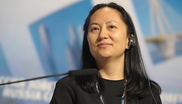 Ejecutiva de Huawei demanda al gobierno canadiense