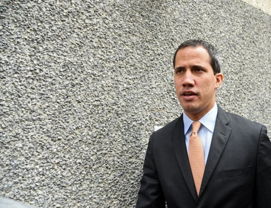 Guaidó viaja a Colombia para reunirse con Mike Pompeo