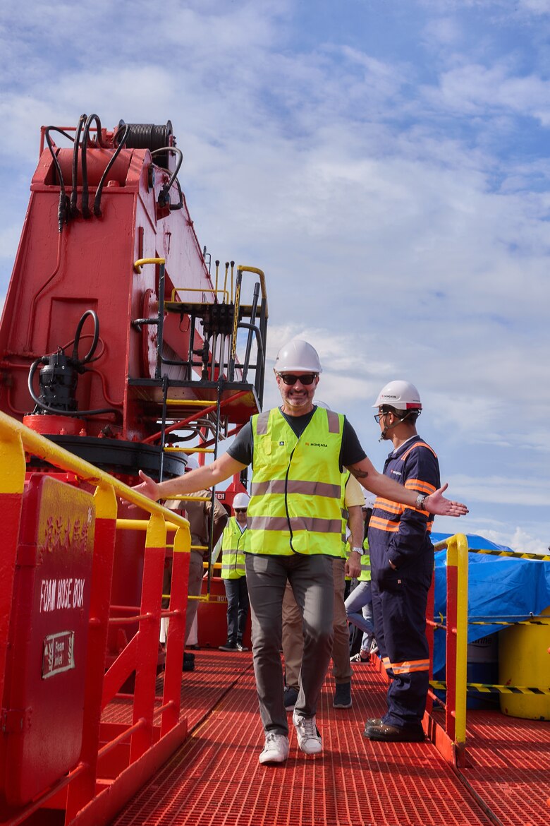 Monjasa, líder en suministro de combustibles marinos en el Canal, refuerza su presencia en Panamá