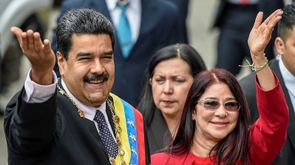 Estados Unidos sanciona a la esposa del presidente venezolano por corrupción