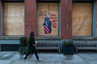 Estados Unidos registra récord de casos nuevos de Covid-19 en un día