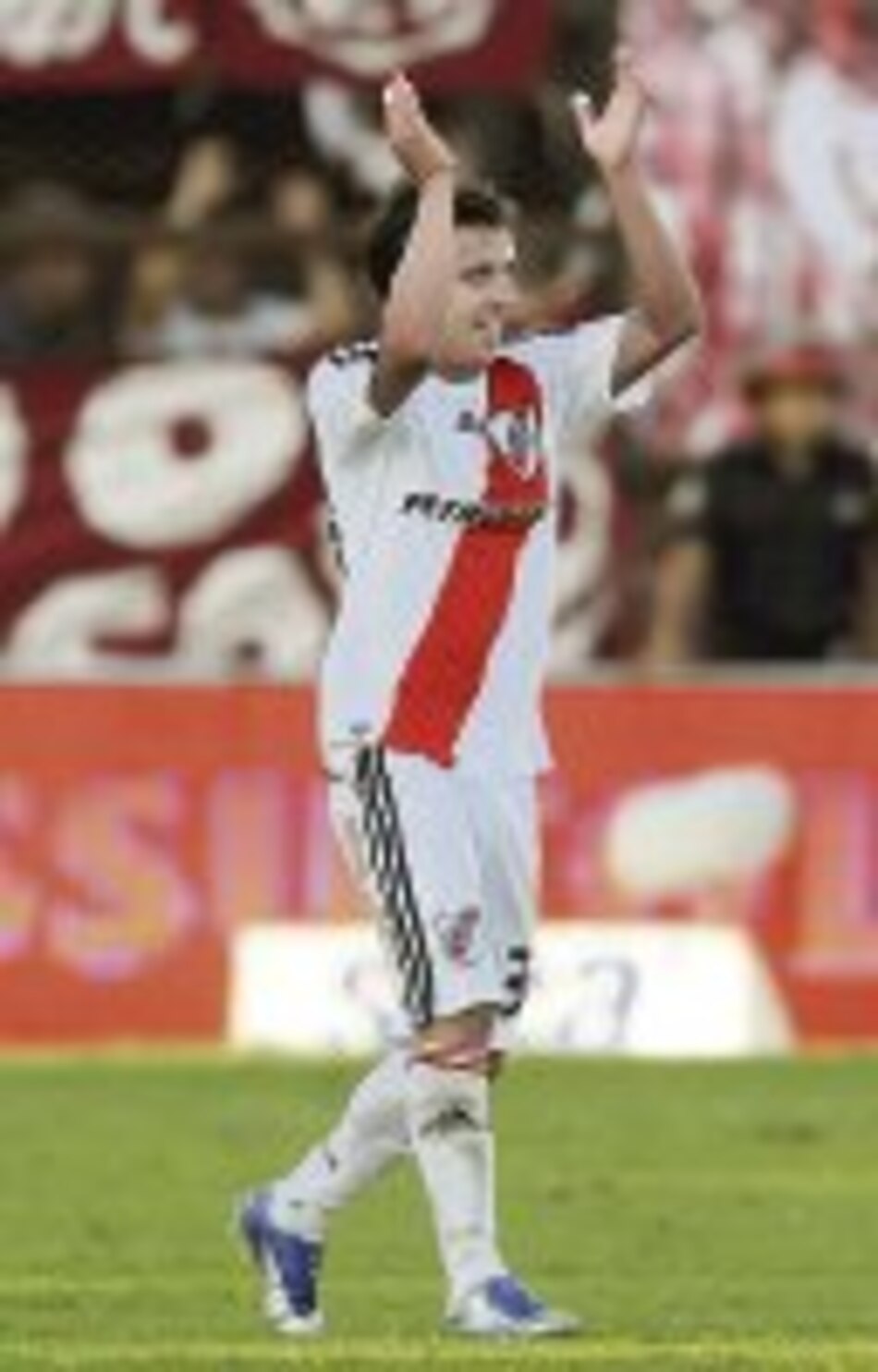 River gana con gol del juvenil Buonanotte