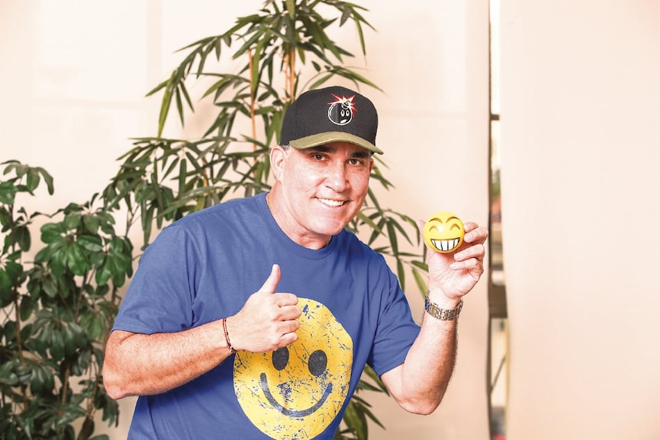 ‘Hay que asumir el deber de vivir felices’