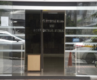 $1,369.8 millones: gasto en intereses de la deuda
