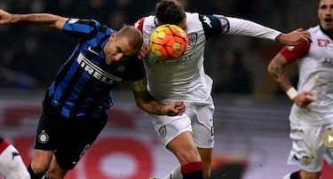 Inter supera 3-0 al Cagliari y avanza