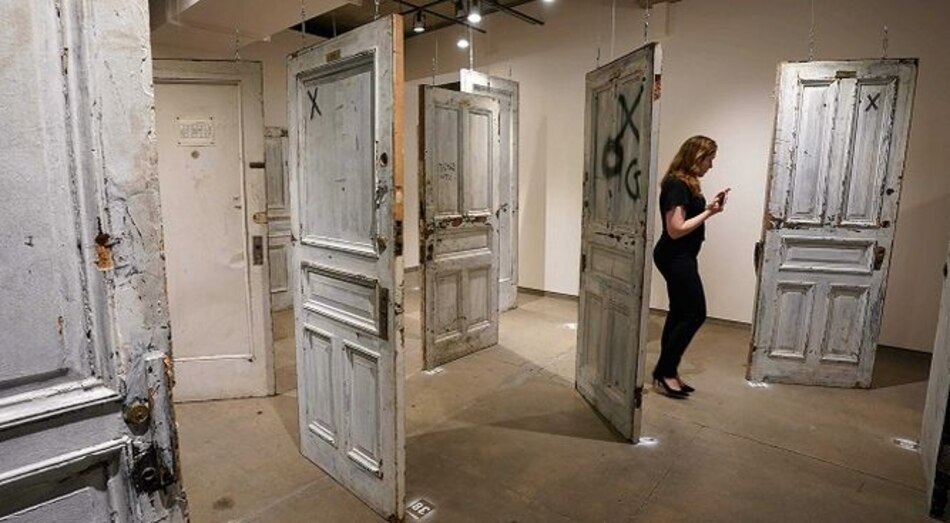 Las puertas del Chelsea Hotel a subasta gracias a un vagabundo