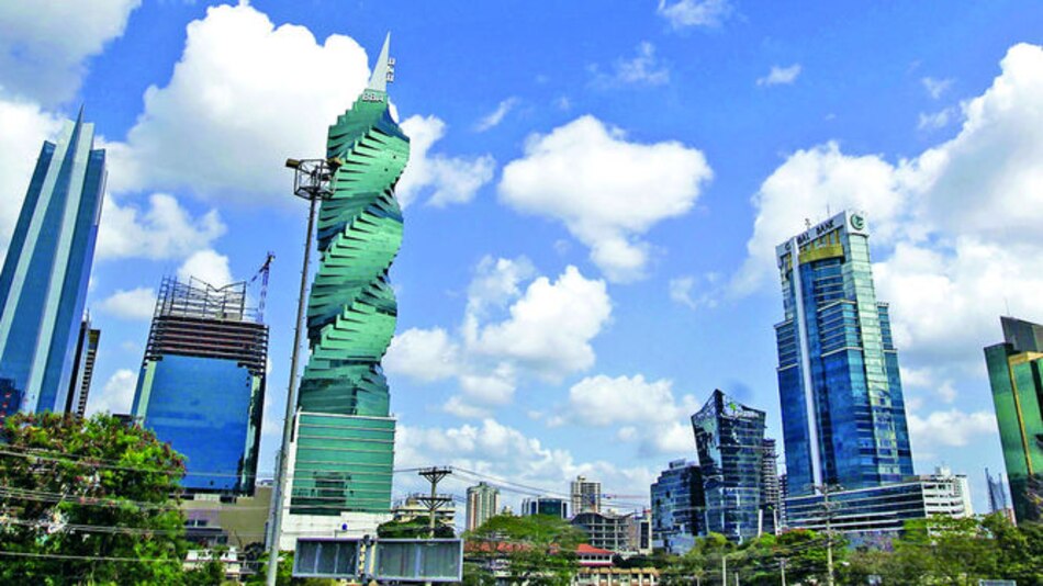 Aumenta presión contra los bancos por lista gris del GAFI