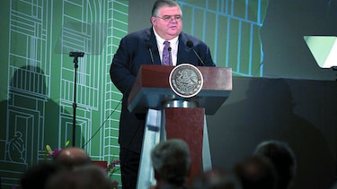 Inflación le gana la batalla a Carstens