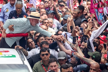 Brasil va a las urnas a definir su rumbo, con Lula y Bolsonaro bajo la sombra de Trump